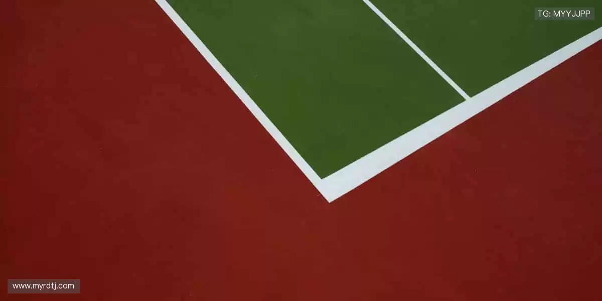 把热爱穿在身上，让每一件周边都成为你的骄傲！👕